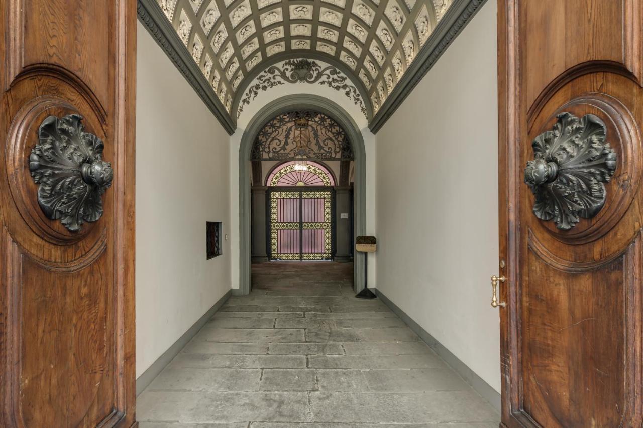 Tornabuoni Living Apartment Florence Exterior photo