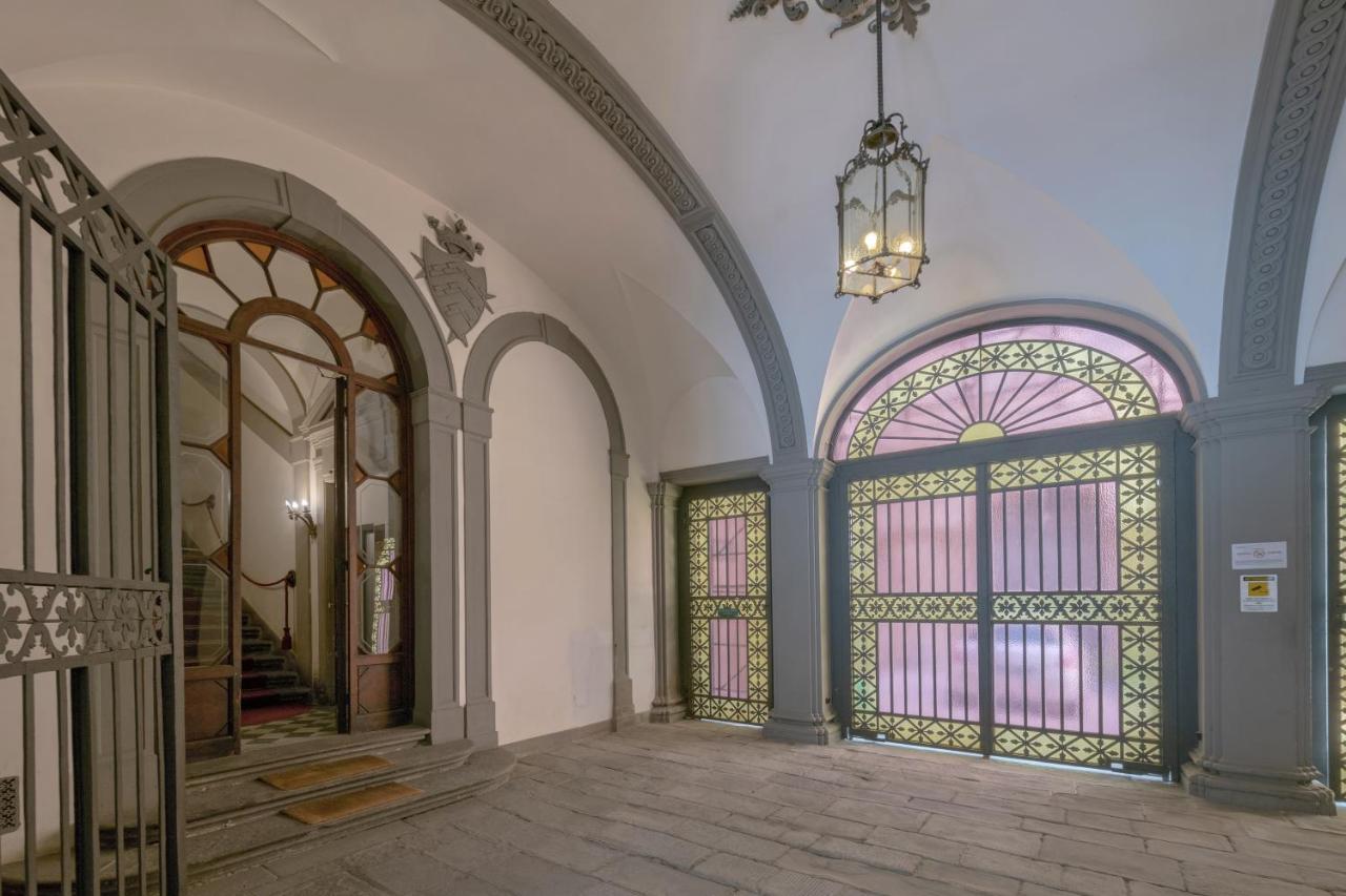 Tornabuoni Living Apartment Florence Exterior photo