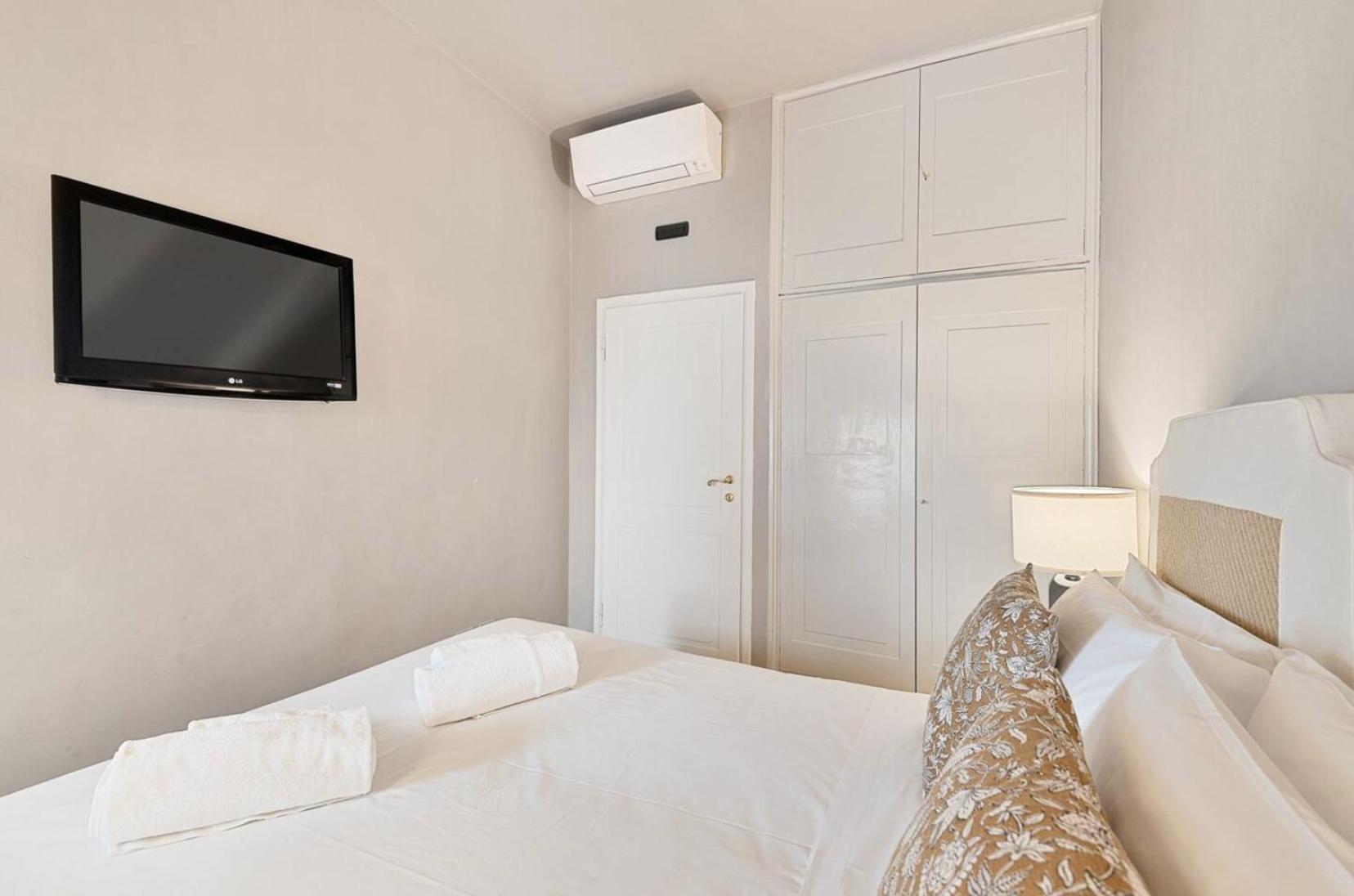 Tornabuoni Living Apartment Florence Exterior photo