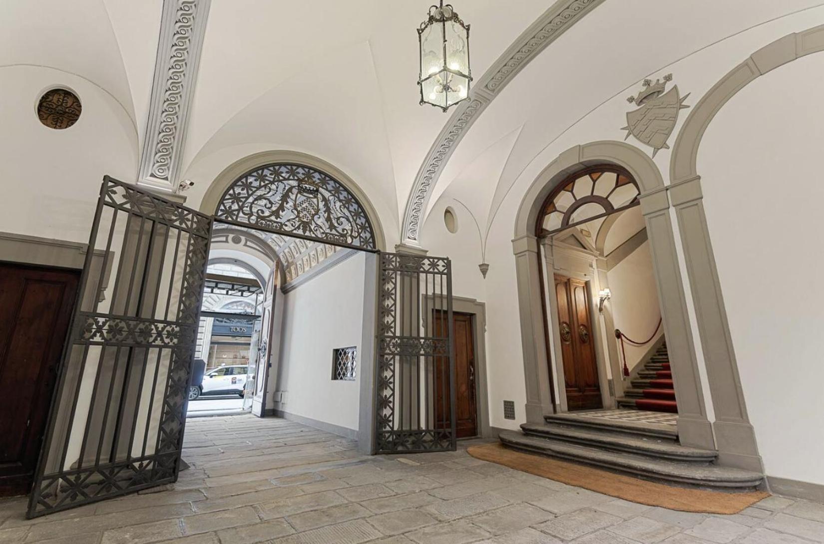 Tornabuoni Living Apartment Florence Exterior photo
