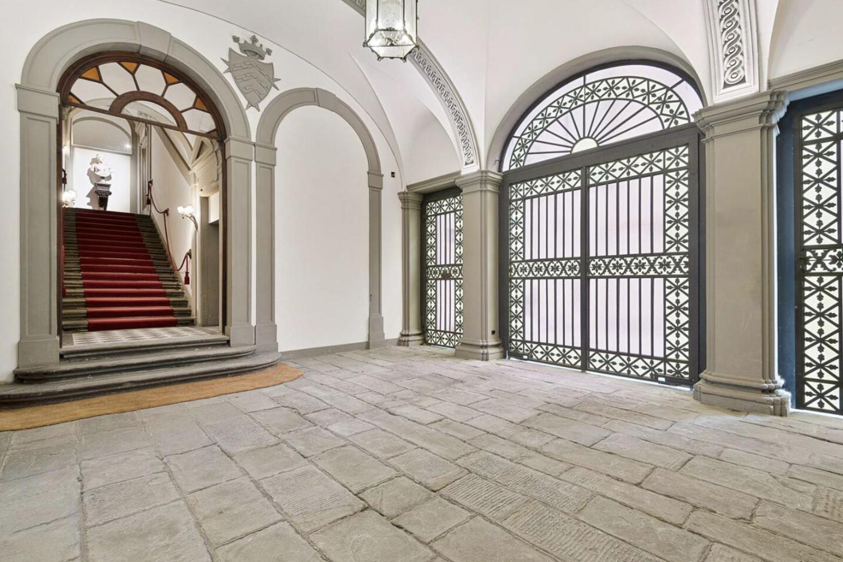 Tornabuoni Living Apartment Florence Exterior photo